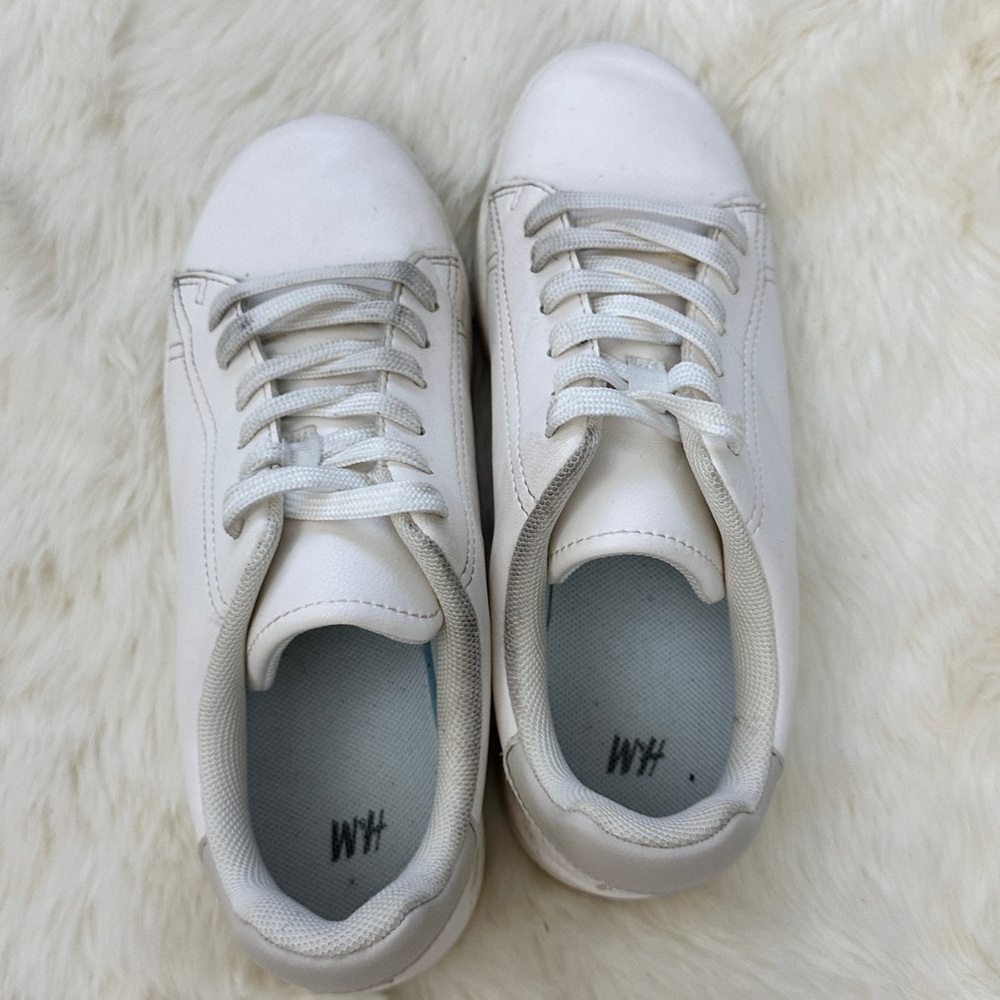 H&M white leather sneakers - Picture 2 of 9